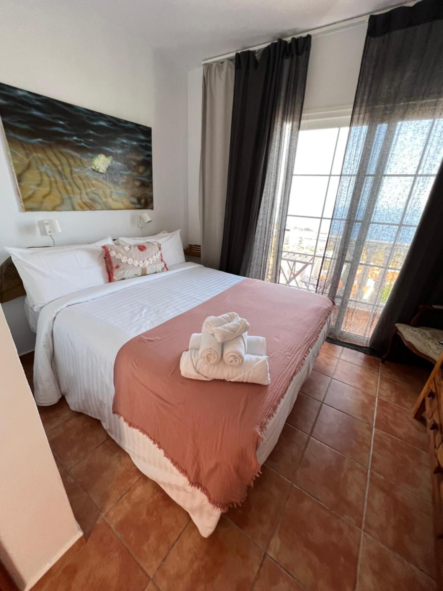 Geko Hotels Los Llanillos Kültér fotó